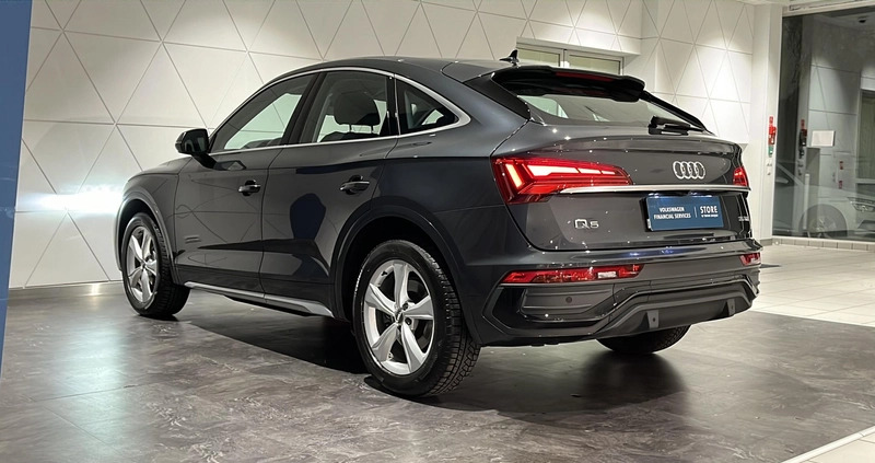 Audi Q5 cena 179900 przebieg: 38626, rok produkcji 2022 z Warszawa małe 379